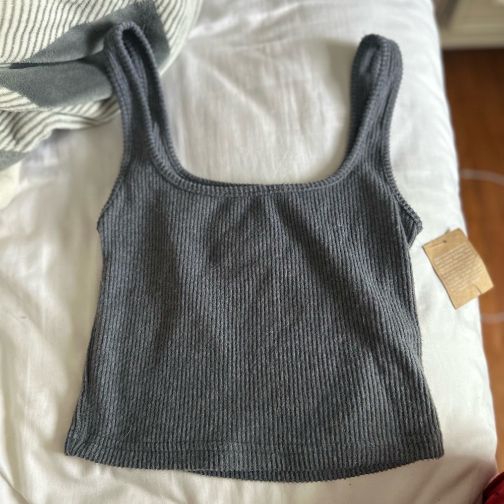 Forever 21 Ribbed Crop Tank Top